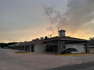 sunset inn and suites
