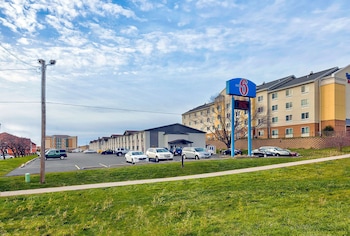 motel 6 cedar rapids ia airport