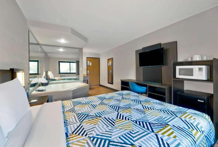 motel 6 cedar rapids ia airport