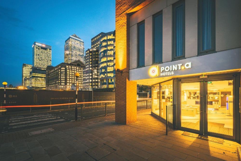 point a hotel london canary wharf