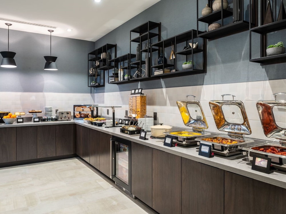 holiday inn cincinnati liberty way by ihg