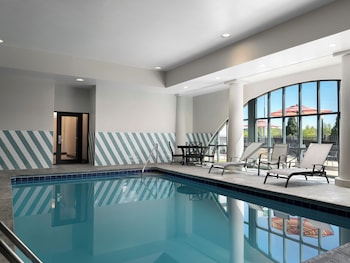 Holiday Inn Cincinnati Liberty Way By Ihg,Near Entertrainment Junction,3 star