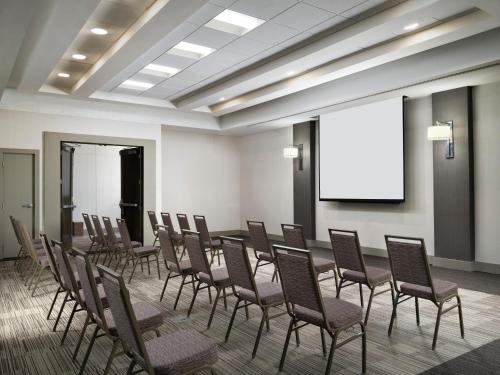holiday inn cincinnati liberty way by ihg