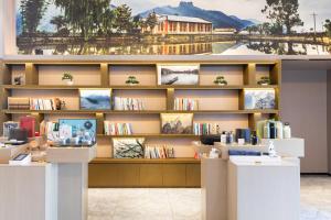 atour hotel hefei yangzi rd xinchengan agricultur
