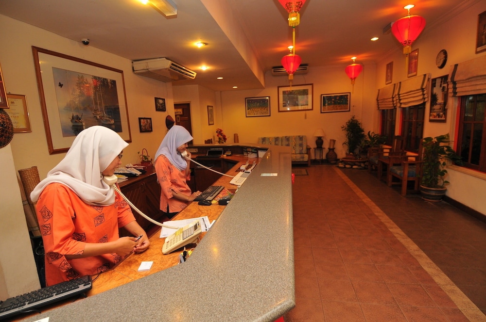 bukit merah laketown resort