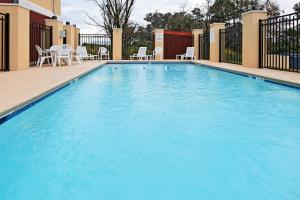 Holiday Inn Express Andalusia,Covington County>>Andalusia,2 star