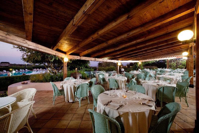 Swadeshi Sporting Hotel Tanca Manna,,4 star