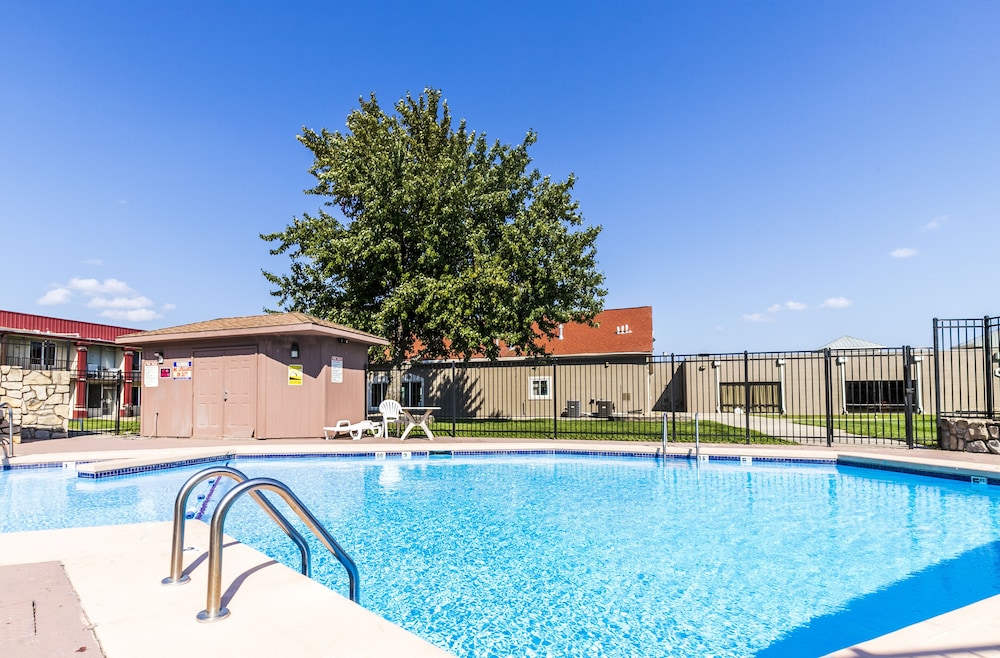 countryside suites kansas city independence i 70e sports complex hotel