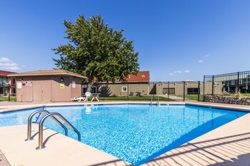 countryside suites kansas city independence i 70e sports complex hotel