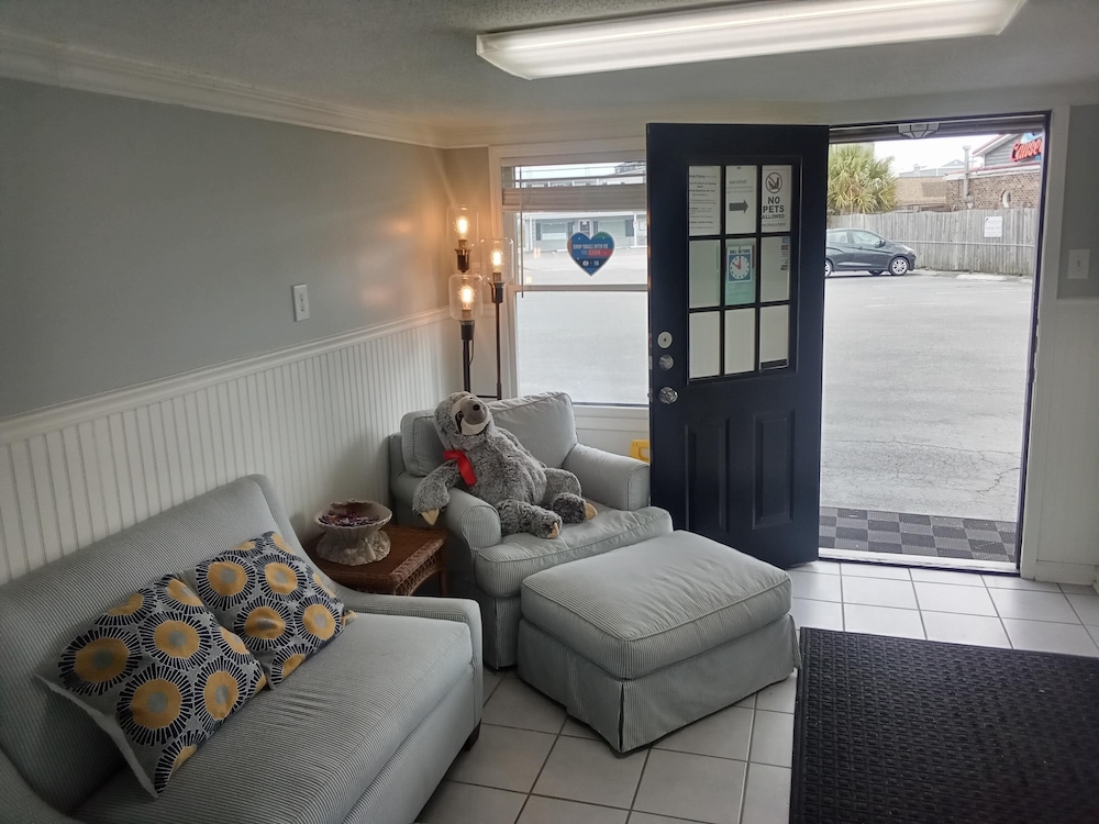 seawatch inn at the landing