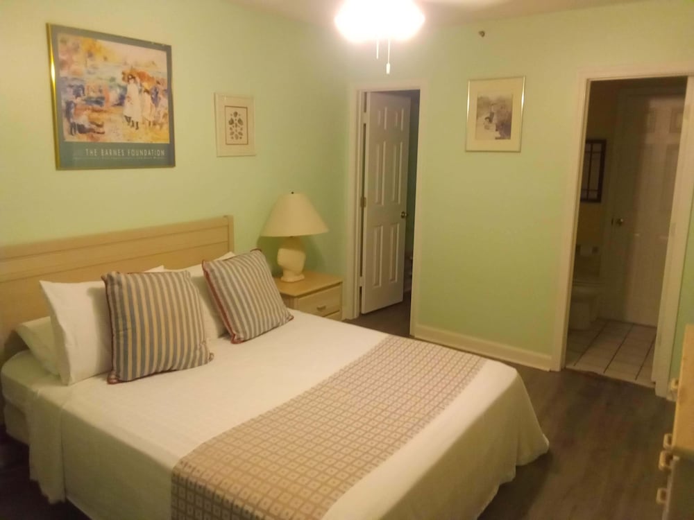 seawatch inn at the landing