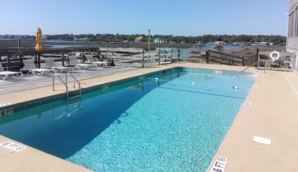 seawatch inn at the landing