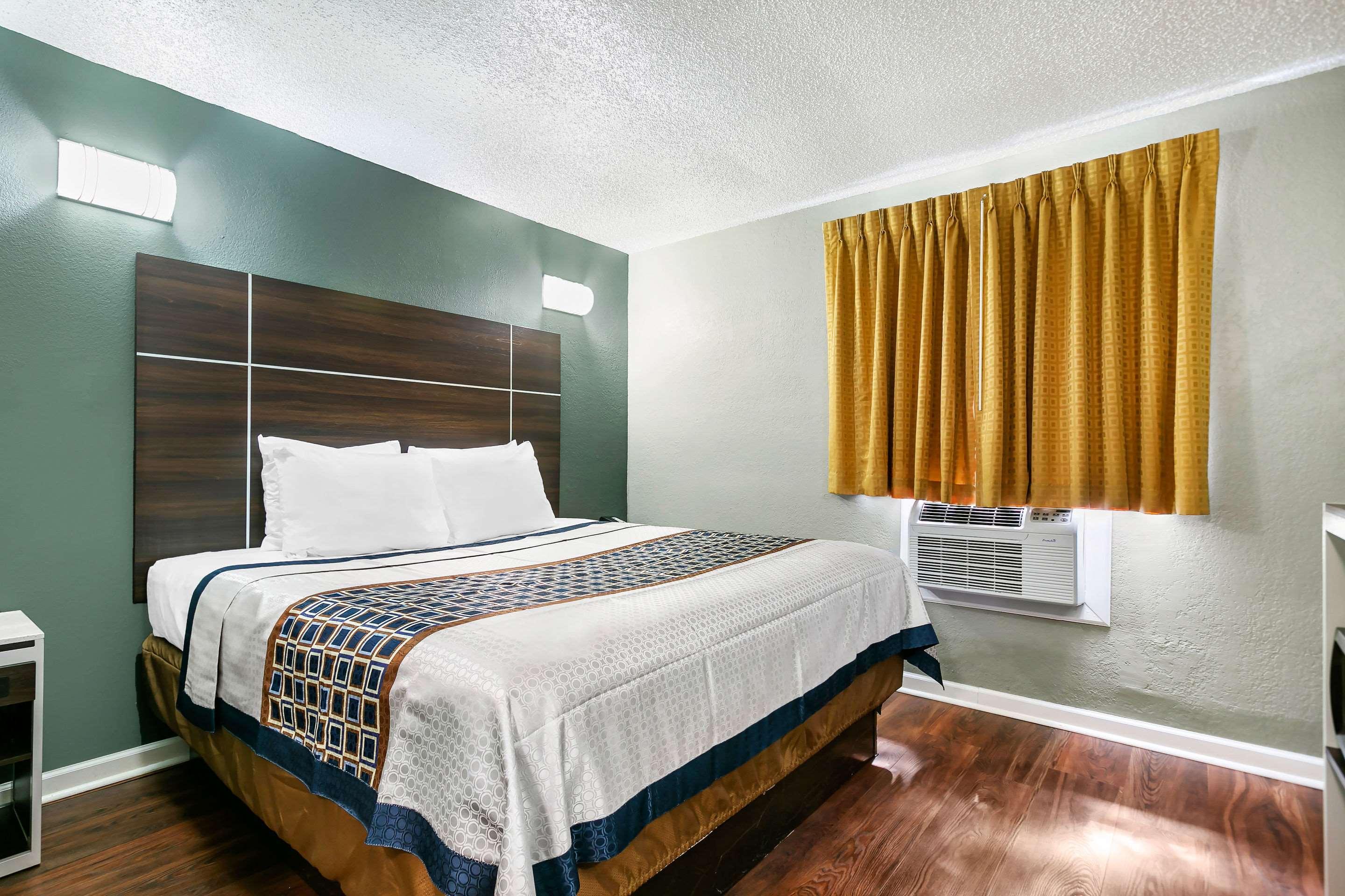 rodeway inn in bristol