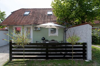 holiday house in terme catez