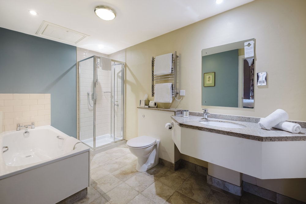 winchester royal hotel