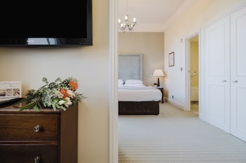 winchester royal hotel