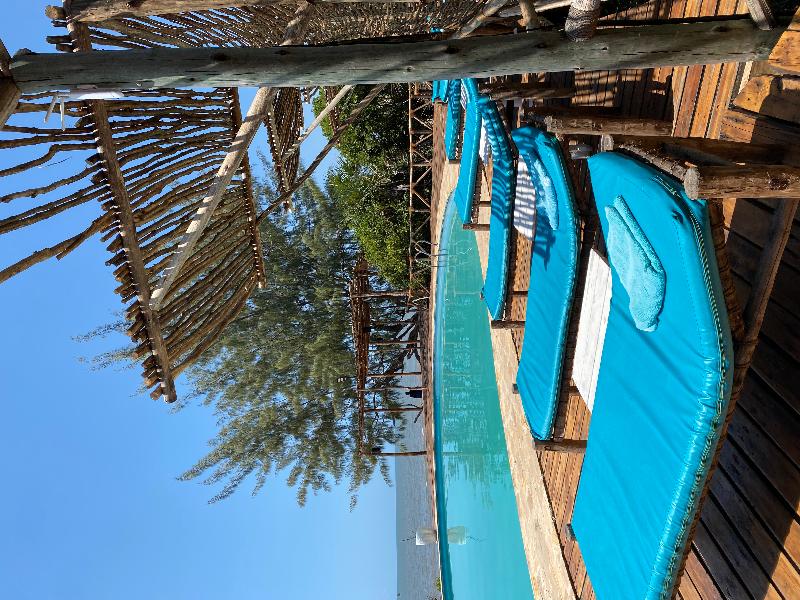 saadani safari lodge