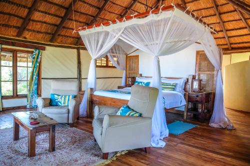 Saadani Safari Lodge,,4 star
