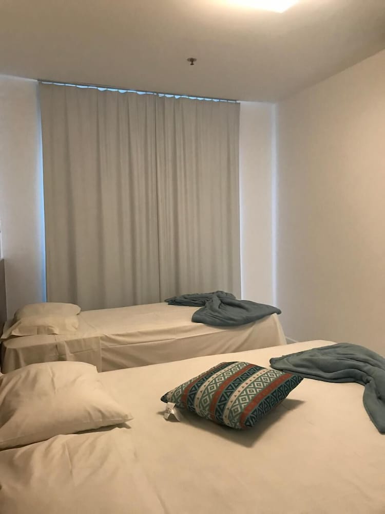 flat mandai