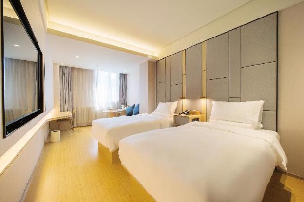 ji hotel dalian railway station