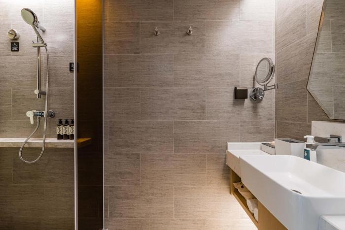 atour hotel suzhou north high speed railway stati
