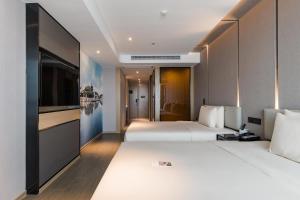 atour hotel suzhou north high speed railway stati