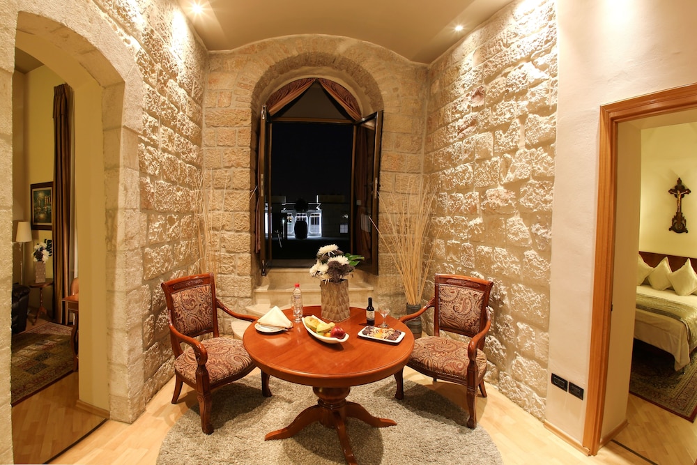 notre dame of jerusalem center