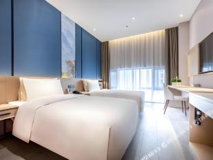 atour light residence hotel nanping pedestrian street kunming