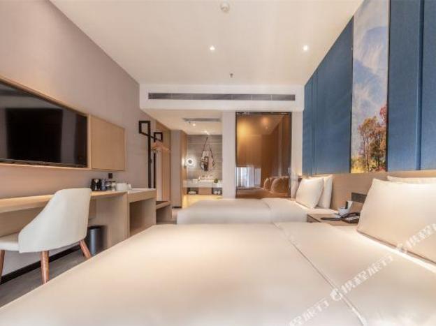 atour light residence hotel nanping pedestrian street kunming