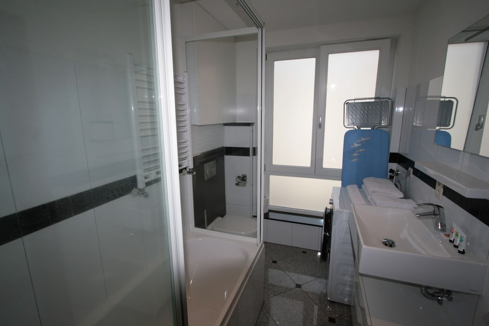 amosa liege city centre apart regence 10