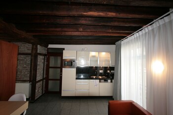 amosa liege city centre apart regence 10