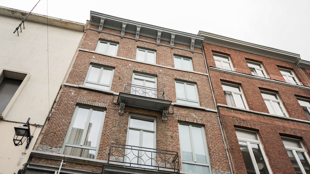 amosa liege city centre apart regence 10