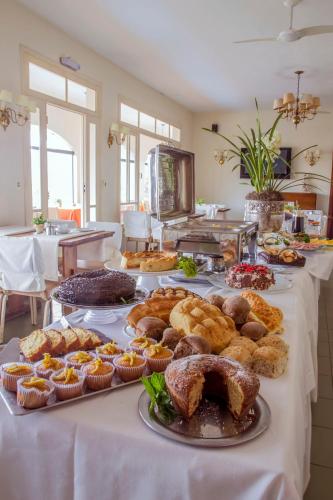 hotel dominguez master