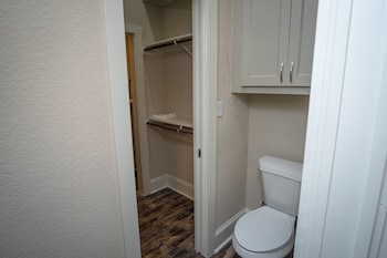 brand new large impressive house near downtown