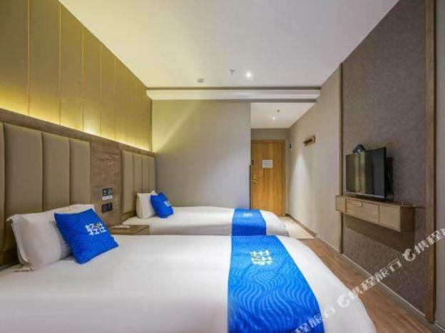 qingzhuyuexiang hotel shanghai nanjing road pedestrian street