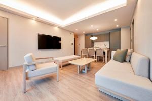 tops10 resort donggang cistar