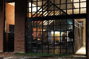 hotel498