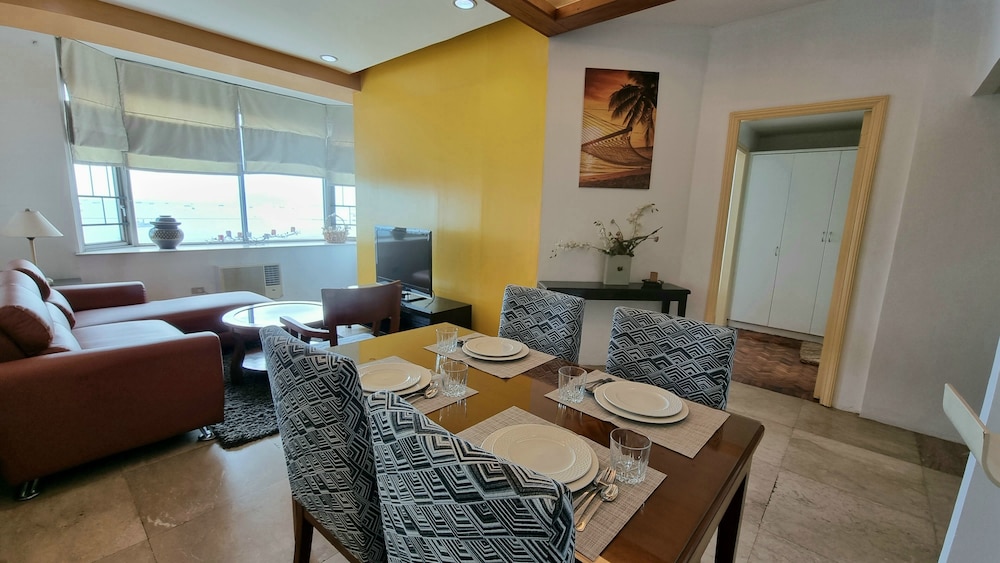 marina residential suites