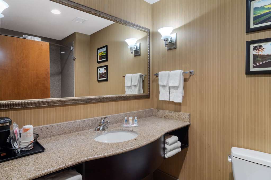 comfort suites byron warner robins