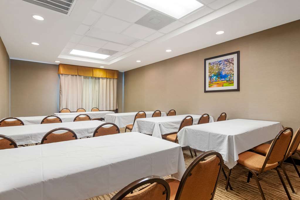 comfort suites byron warner robins