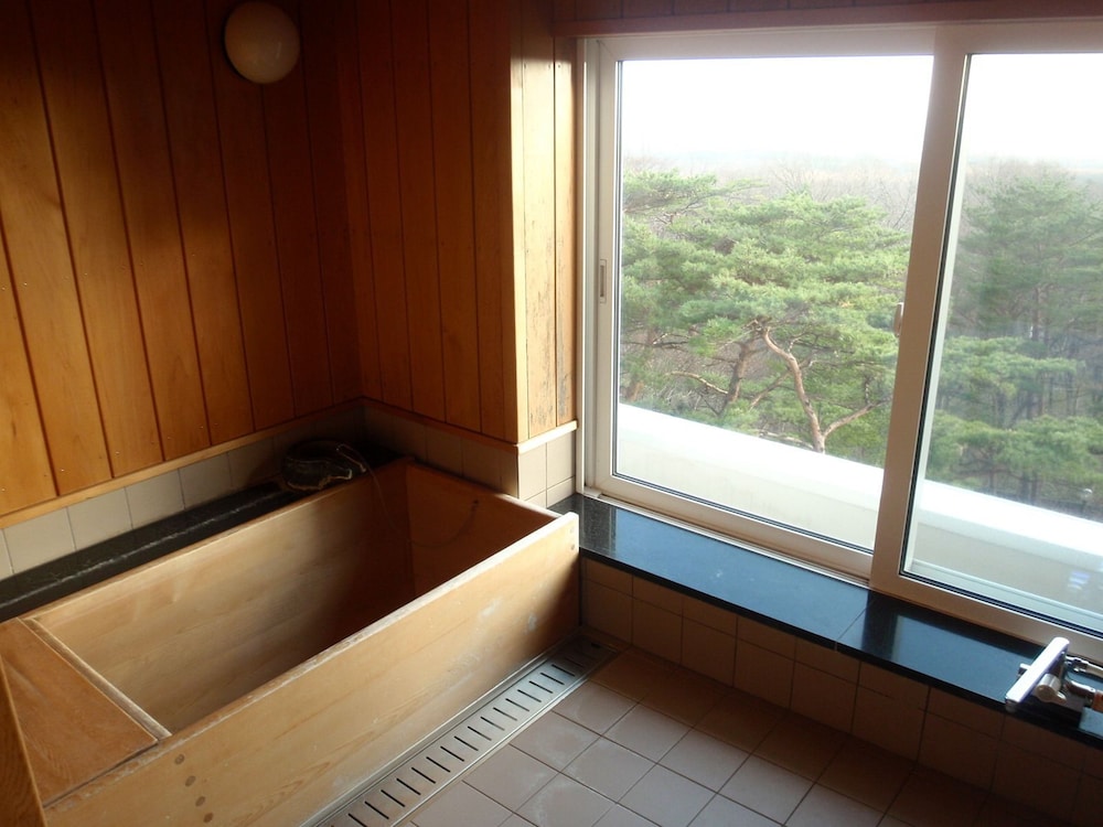 wakakiryokan