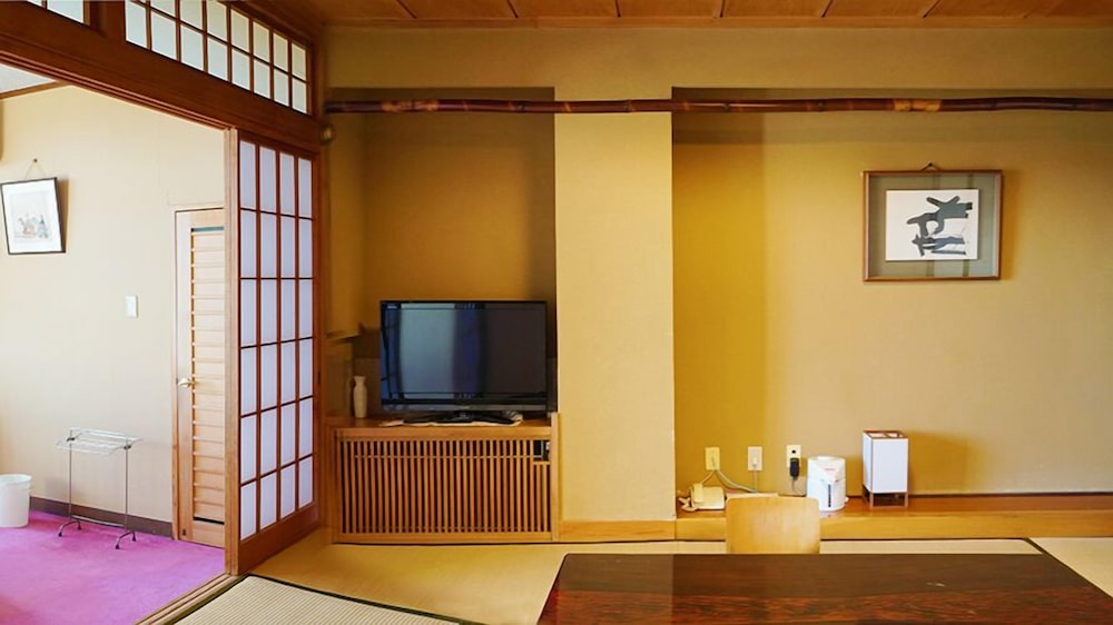 wakakiryokan