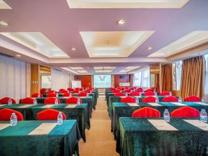 vienna hotel foshan zumiao metro station