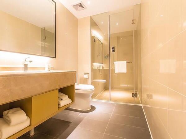 city comfort inn nanning yudong jinxiang metro station