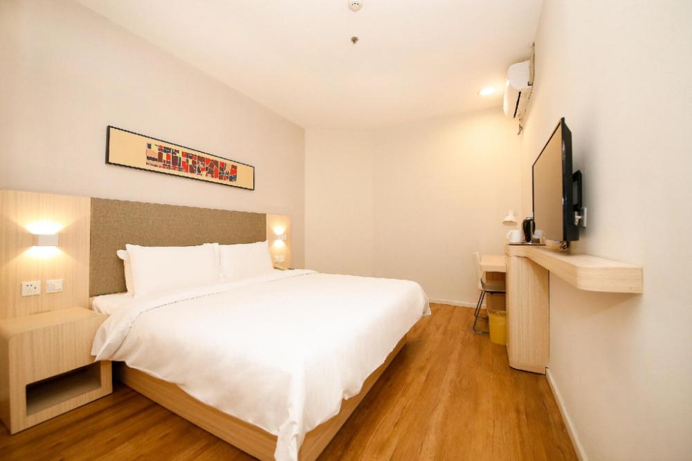 hanting hotel shenyang beier road metro station