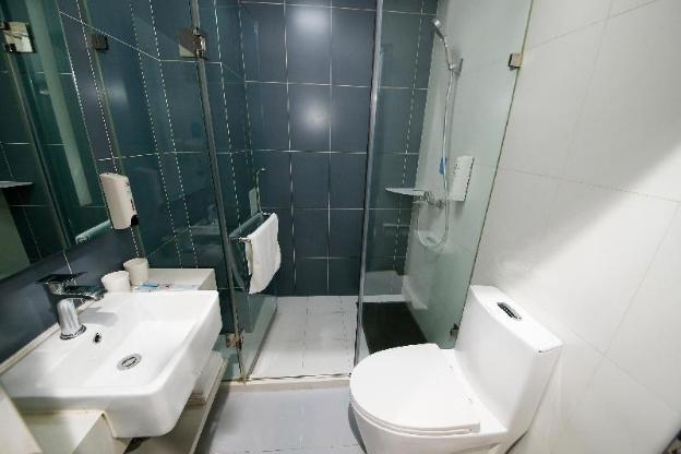 hanting hotel shenyang beier road metro station