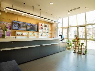 hanting hotel tangshan jianshe nan road nanhu park