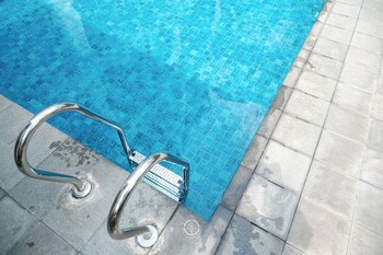 Cempaka 5 Villa 7 Bedrooms With A Private Pool,,3.5 star
