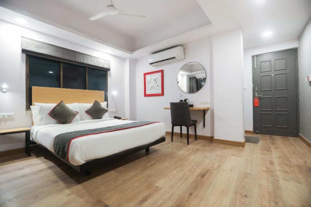 oyo townhouse 152 hotel suncitel airport
