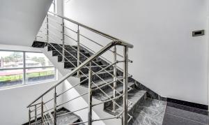 garden inn business hotel cochin